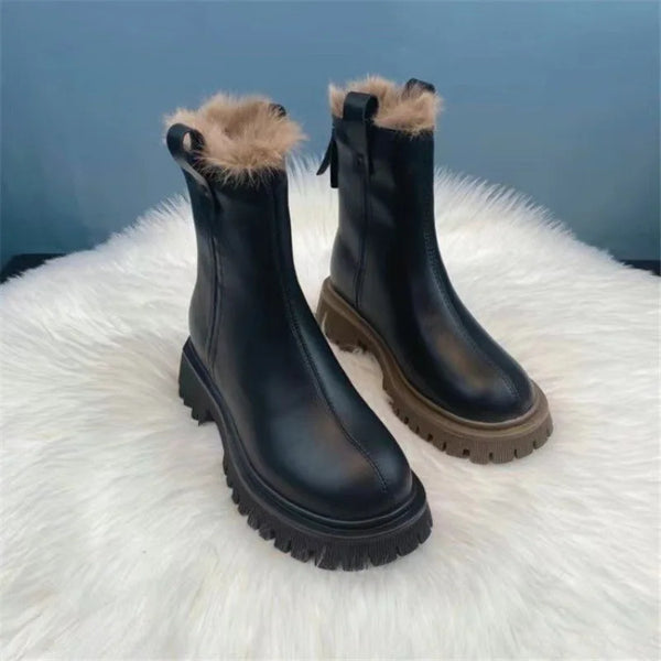 Platform Boot in Leather and Fur